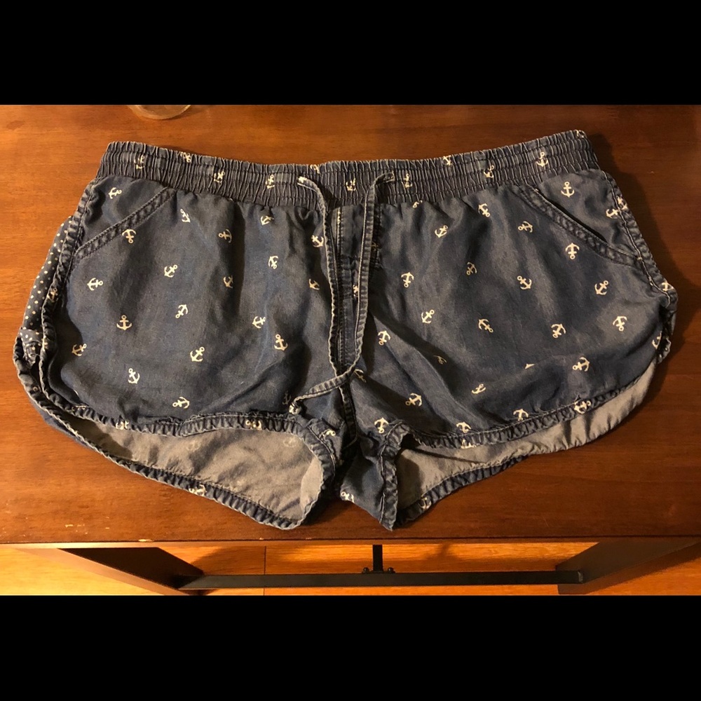 Nautical Anchor design denim shorts